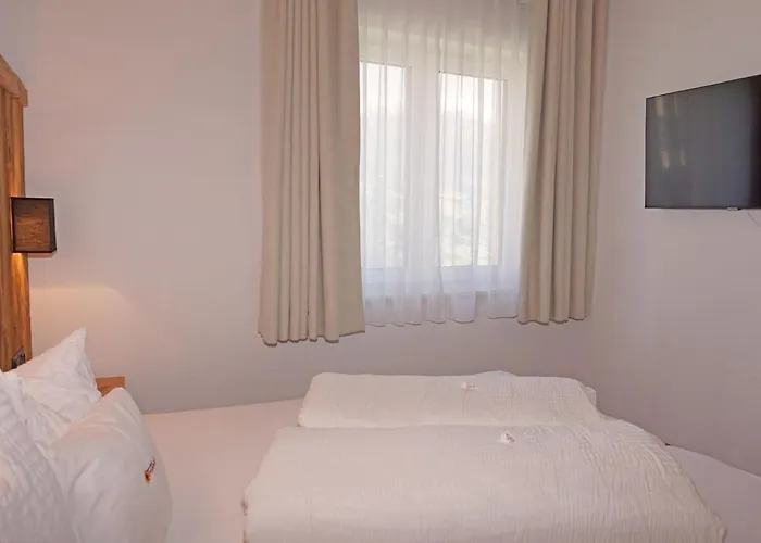 Ladis-10 By Interhome Lägenhet