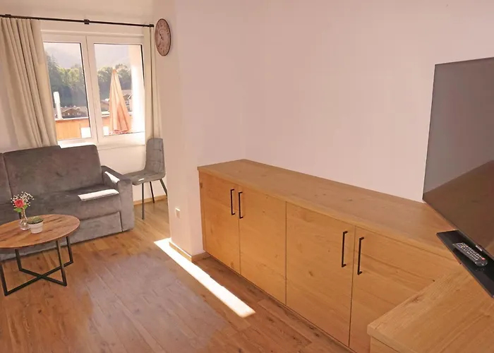 Ladis-10 By Interhome Ladis