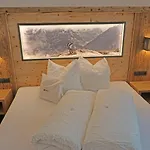 Apartament Ladis-10 By Interhome